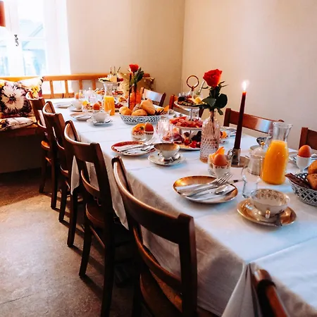 Braeustueberl Schoenbrunn - & Restaurant Locanda